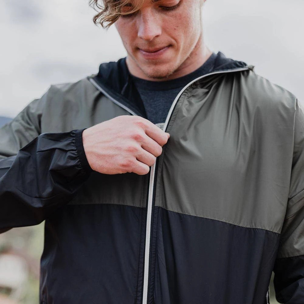 Grunt Style Windbreaker - Black & Olive