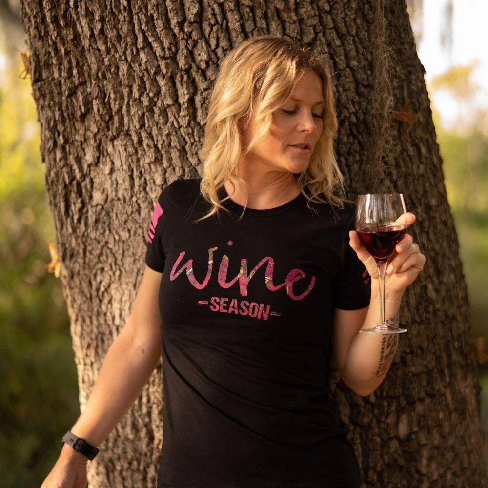 Women's Realtree Xtra® - Wine Season T-Shirt - Black - Image 5