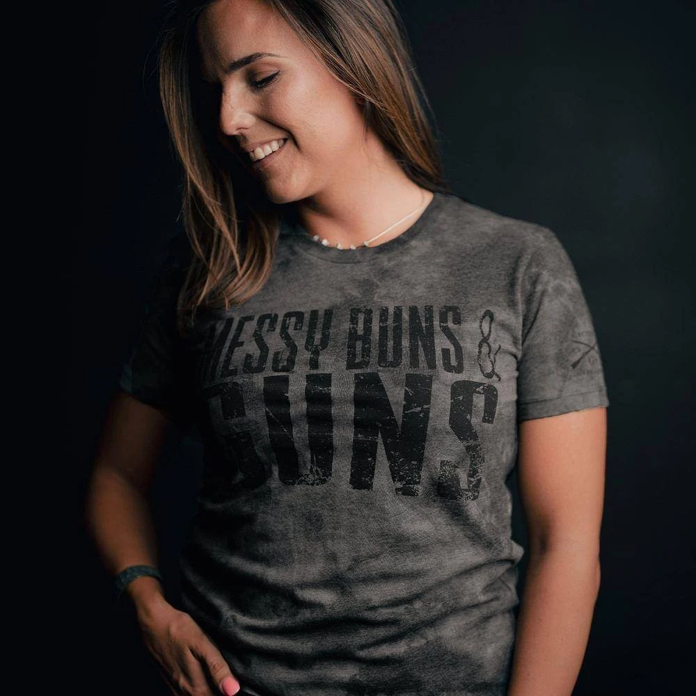 Women's Messy Buns & Guns T-Shirt - Black Wash - Image 2