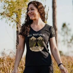 Women's All NaturalV-Neck - Black