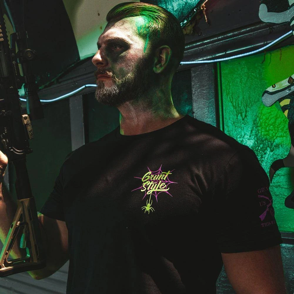 Never Trust The Living T-Shirt - Black - Image 4