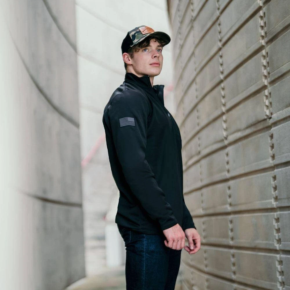 Men's 1/2 Zip Waffle Top - Black - Image 4