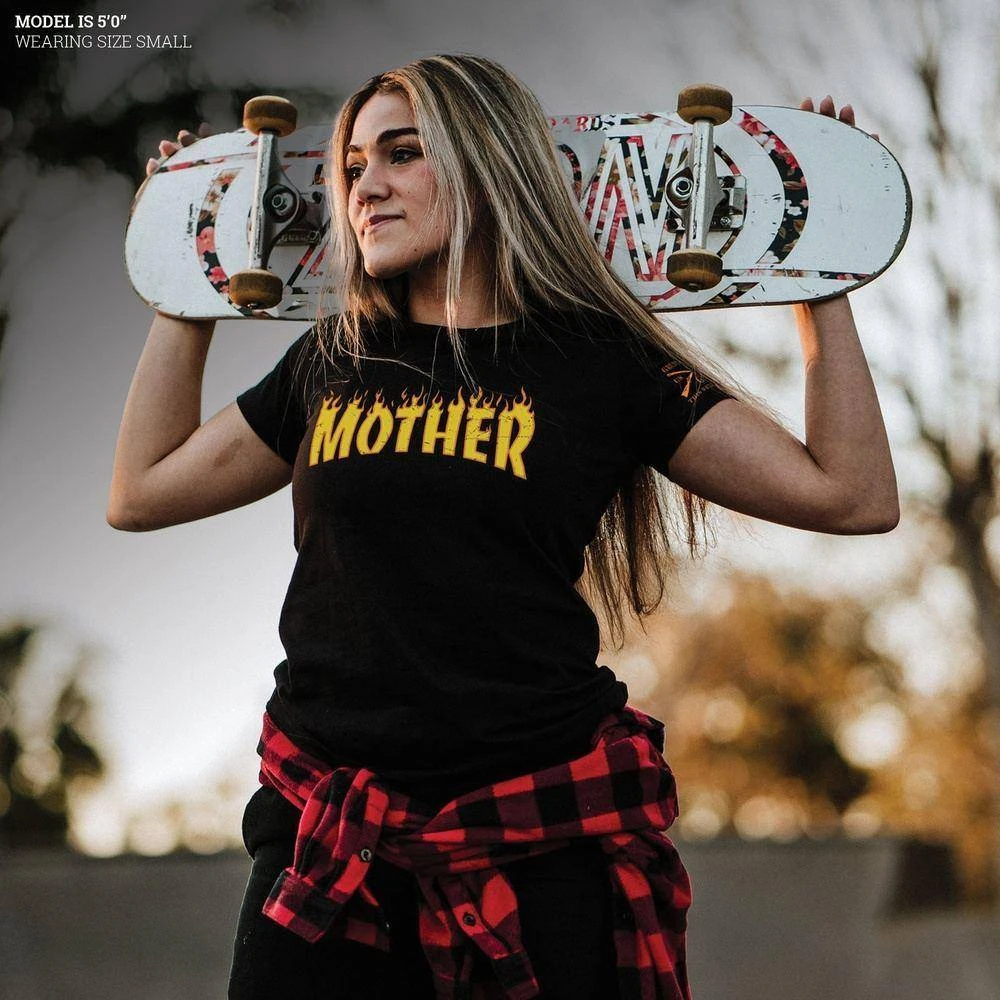 Women's Thrasher Mom Slim Fit T-Shirt - Black - Image 3