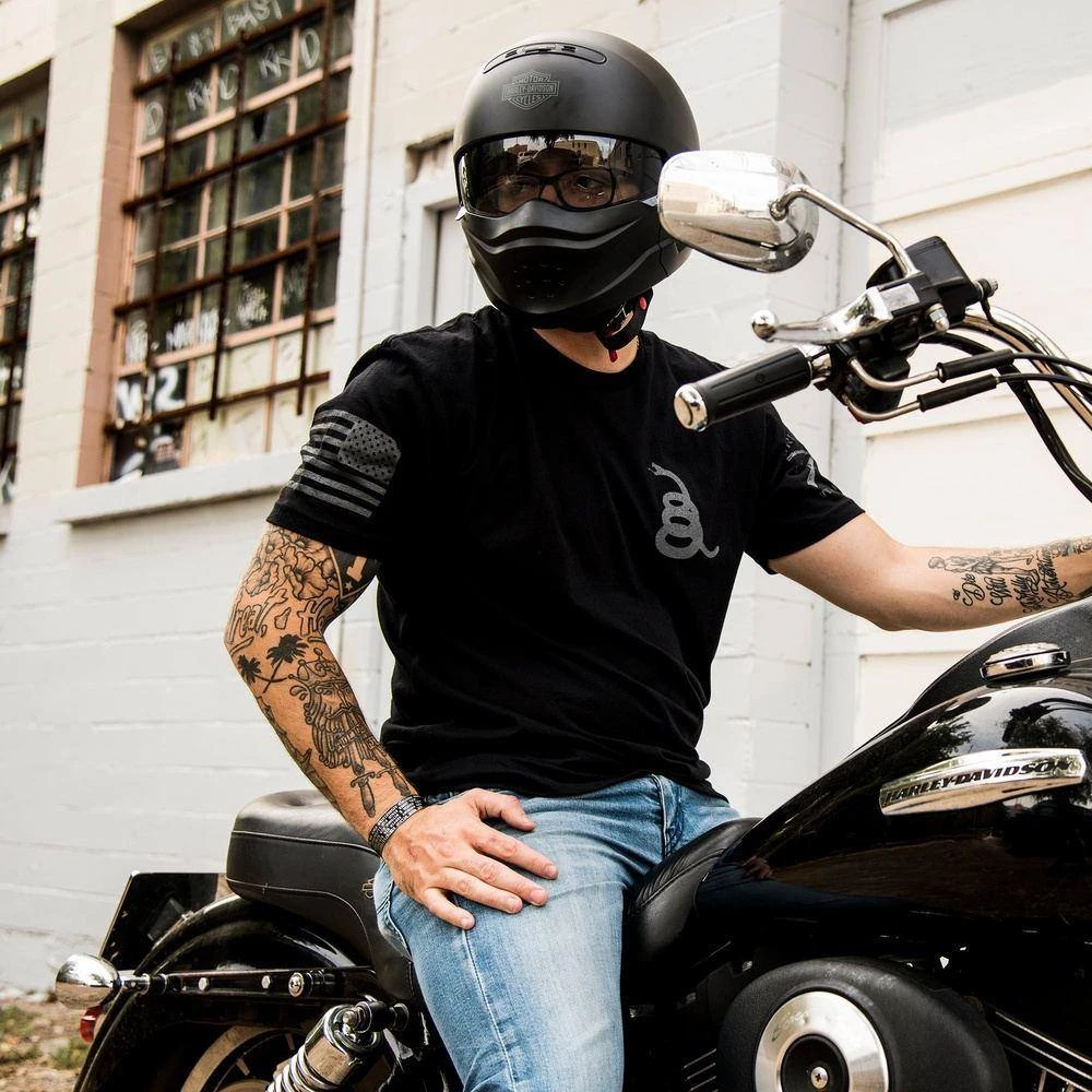 Don't Tread On Me Concealed Gadsden T-Shirt- Black - Image 4